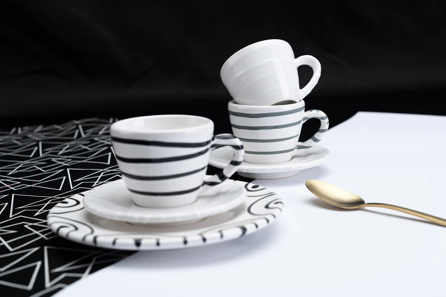 espressosets-schwarz-grau-weiss-9-1540x9999.jpg