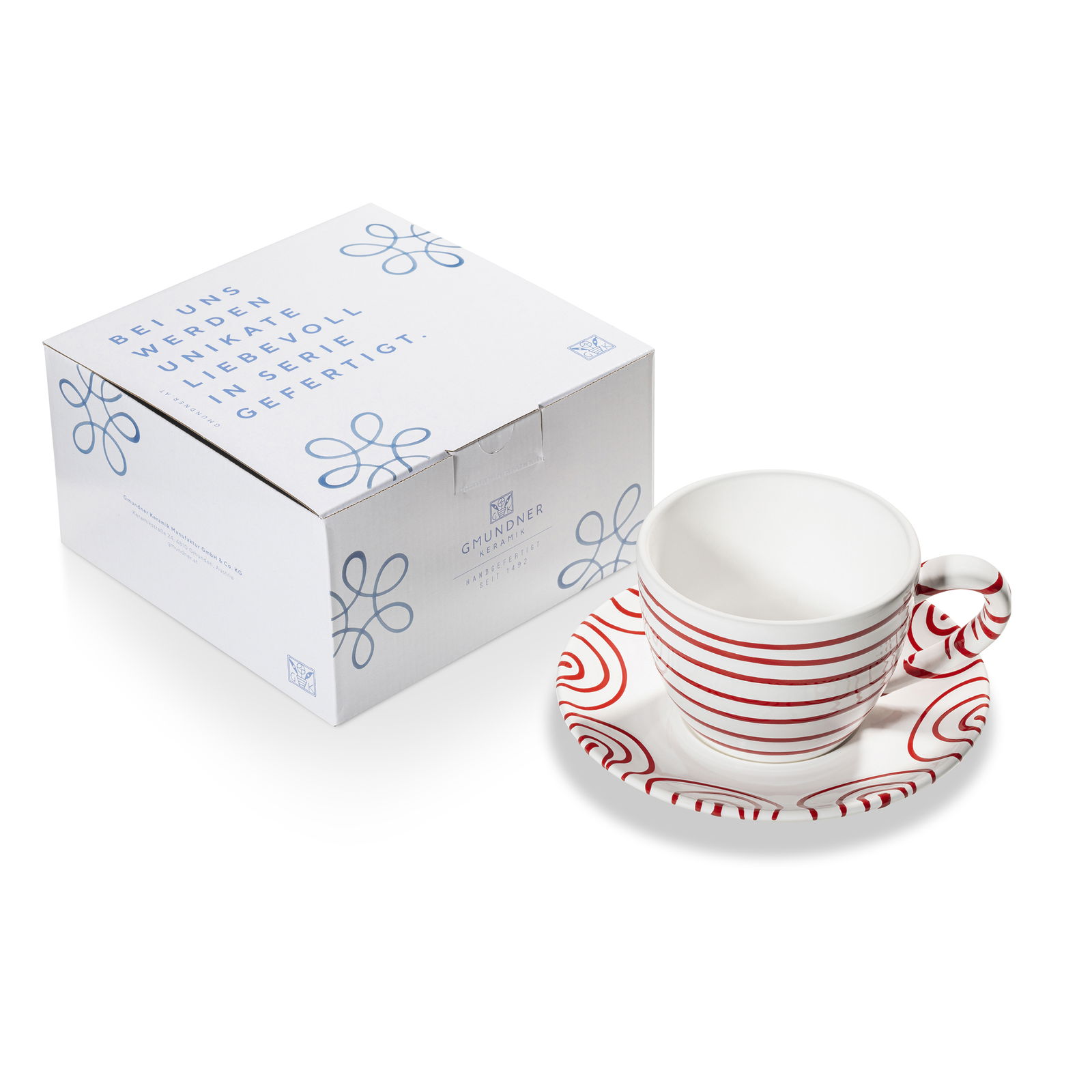 Teacup Maxima with saucer Teacup Maxima with saucer